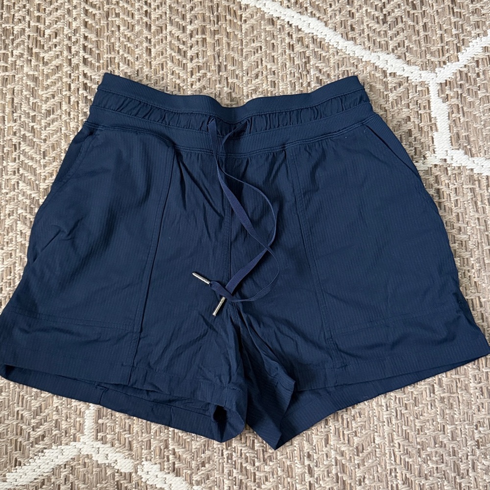 lululemon dance studio 3.5” short